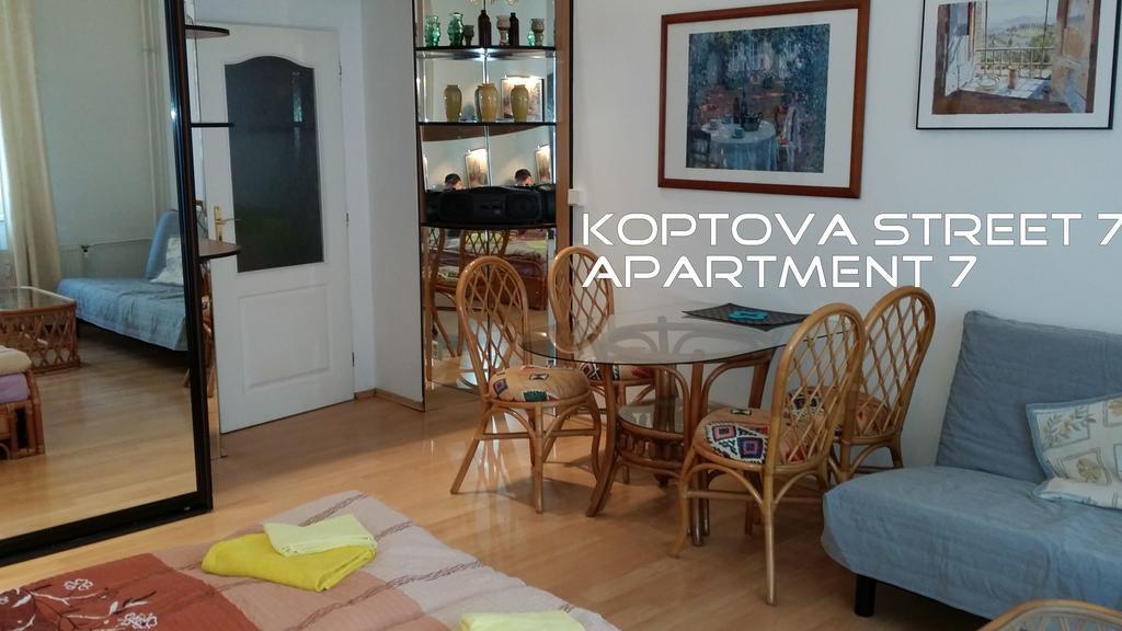 Holiday Apartments Karlowe Wary Zewnętrze zdjęcie