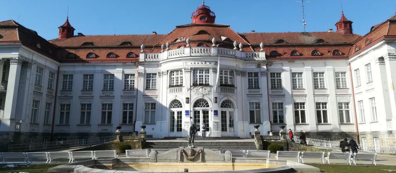 Holiday Apartments Karlowe Wary Zewnętrze zdjęcie
